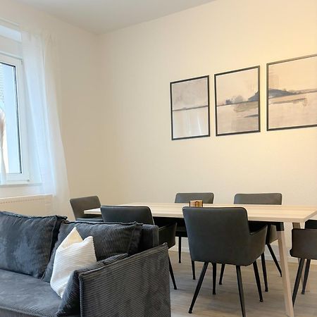 Helles City Apartment Fuer Familien & Gruppen Neu-Ulm Kültér fotó